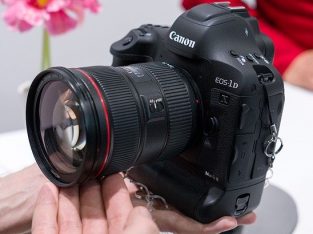 فروش دوربین حرفه ای