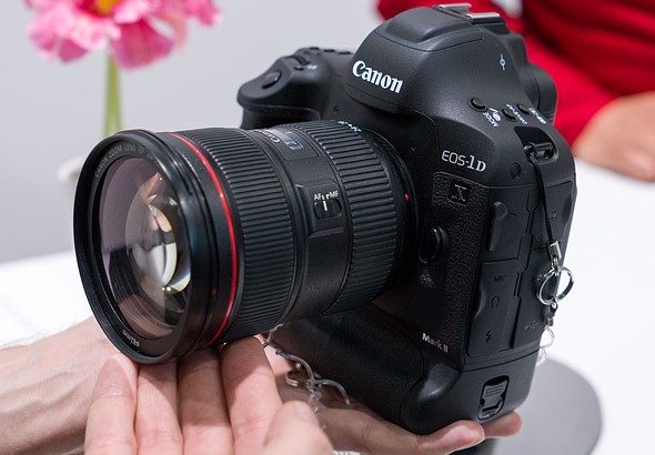 فروش دوربین حرفه ای